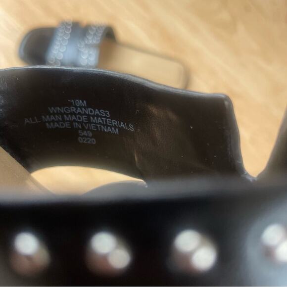 |Nine West| Black Studded Slide Sandals Like New! - Picture 6 of 7